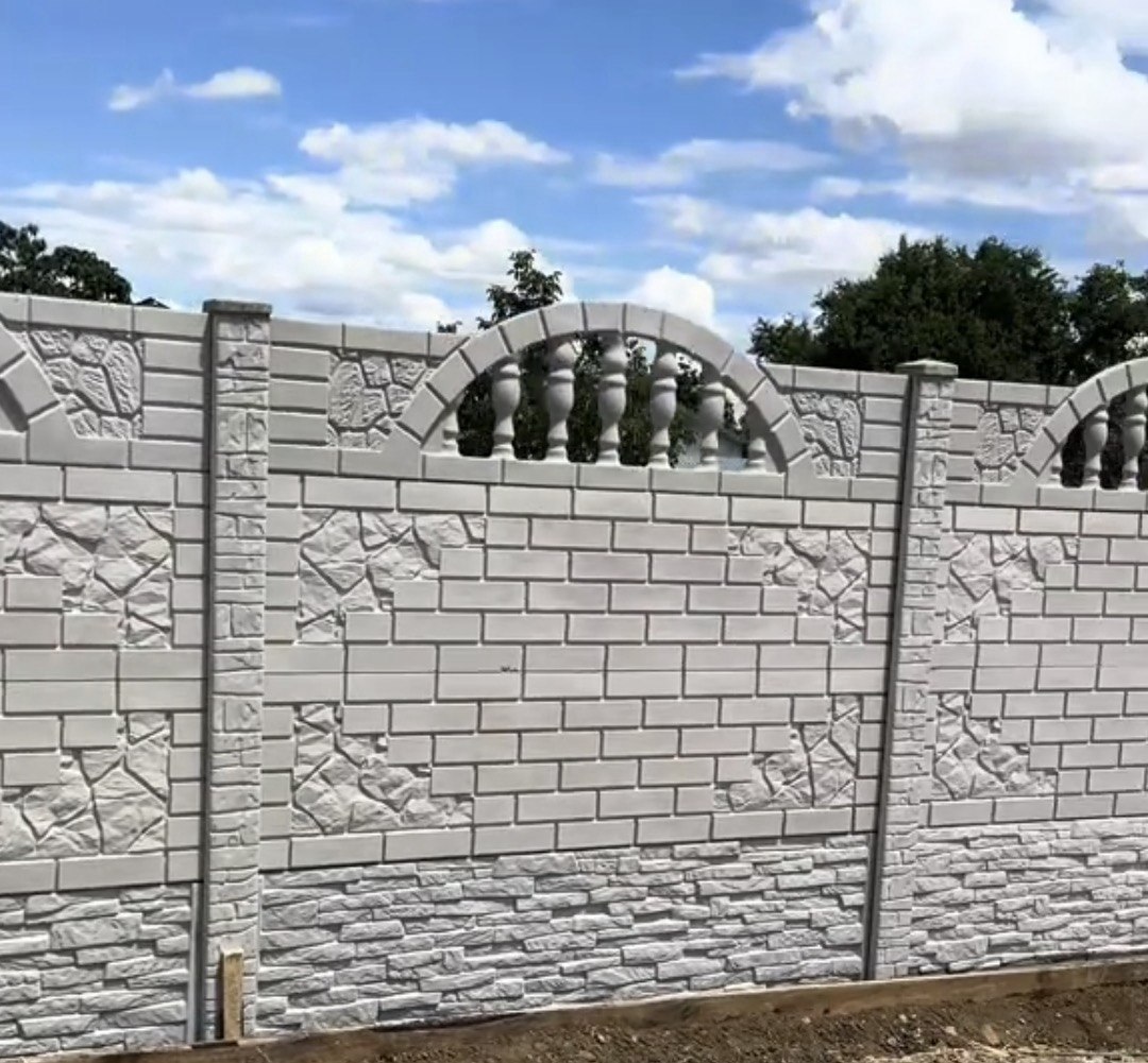 Clôture préfabriquée modèle avec balustres